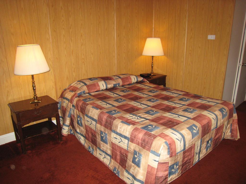 Downtowner Motor Inn Creston Zimmer foto