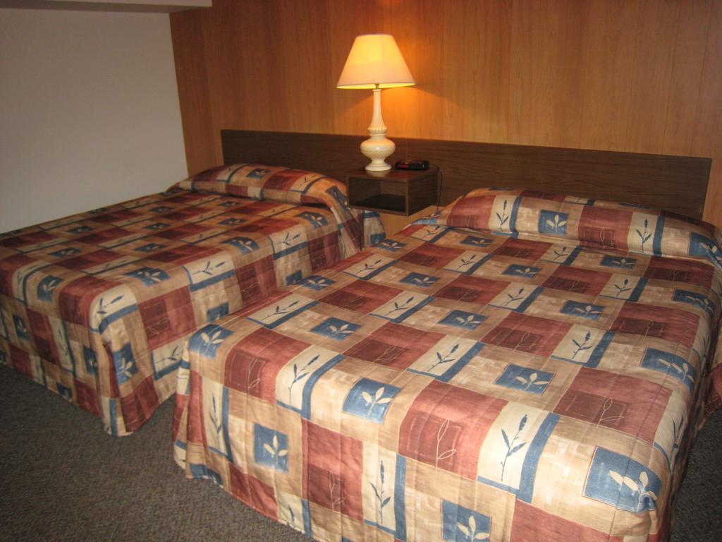 Downtowner Motor Inn Creston Zimmer foto